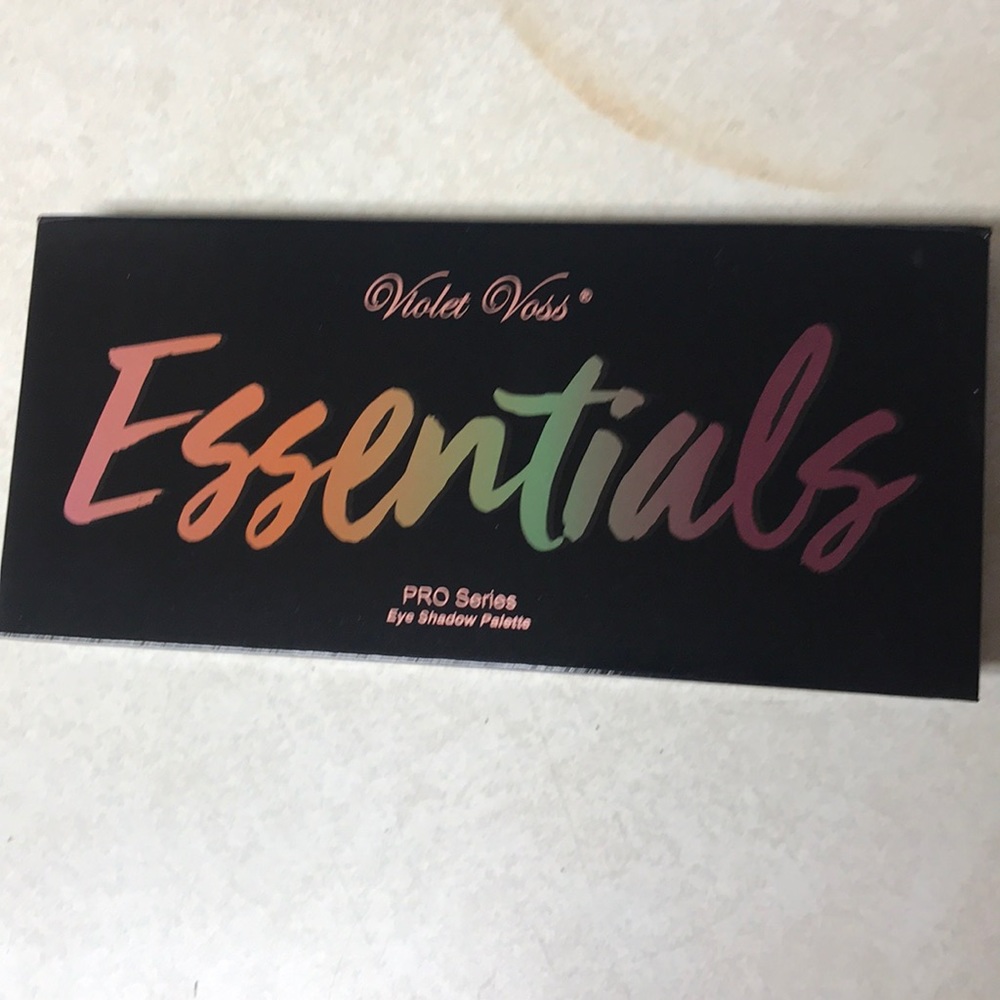 Eyeshadow palette